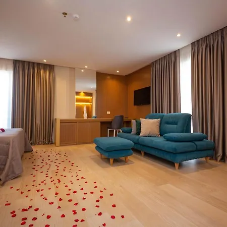 Hotell Merar Golem (Tirana)