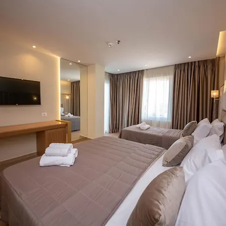 Merar Hotel 4*